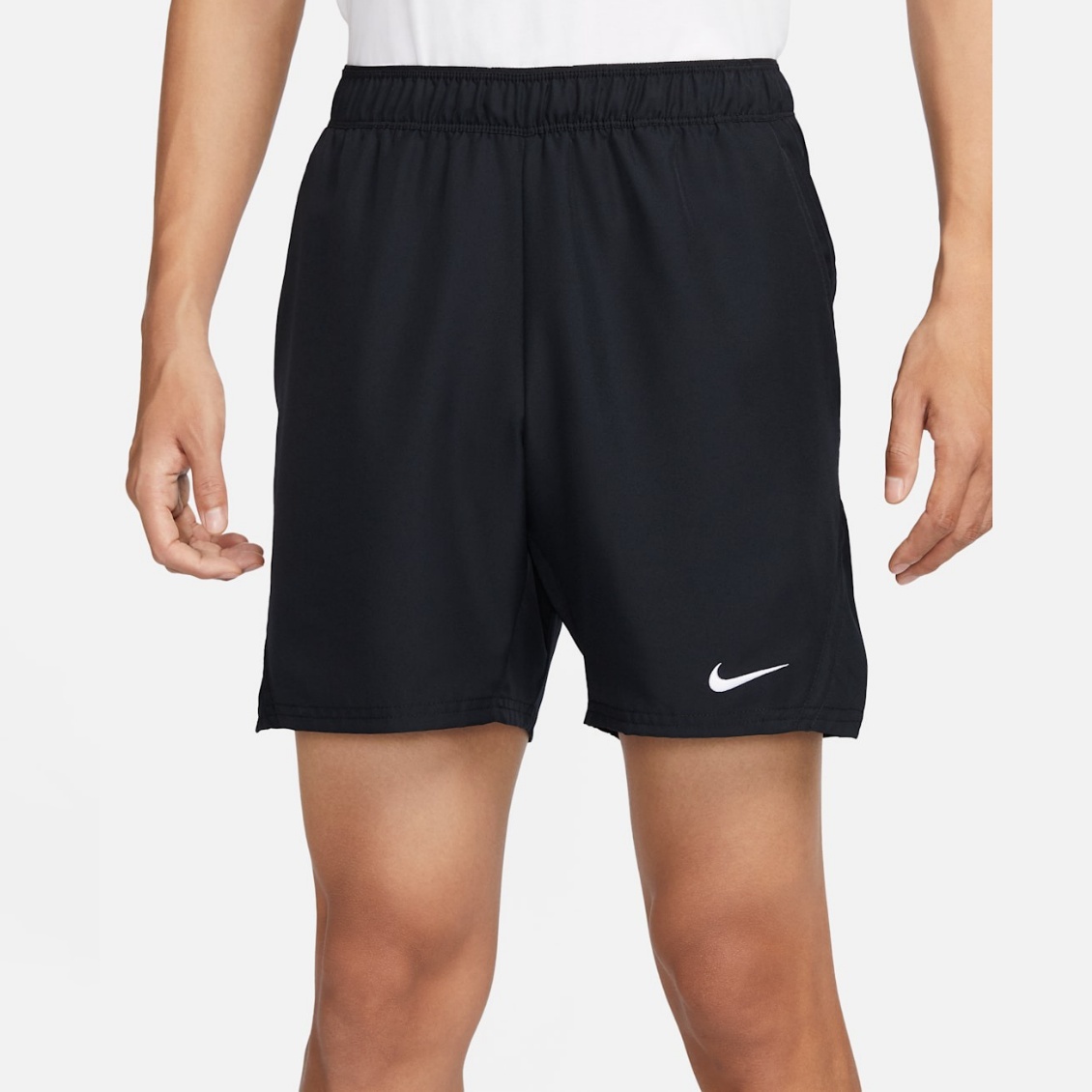 Nike กางเกงเทนนิสผู้ชาย Men's Court Victory Dri-Fit 18cm Tennis Shorts | Black/White ( FD5381-010 )
