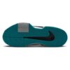 Nike รองเท้าเทนนิสผู้ชาย Zoom GP Challenge Pro HC | White/Black-Volt-Energy ( IF7052-103 ) - Image 5