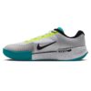 Nike รองเท้าเทนนิสผู้ชาย Zoom GP Challenge Pro HC | White/Black-Volt-Energy ( IF7052-103 ) - Image 3