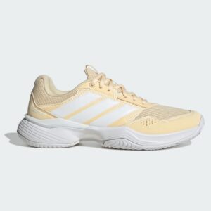 Adidas รองเท้าเทนนิสผู้หญิง Gamecourt 3 All Court Tennis Shoes | Warm Vanilla / Cloud White / Cloud White ( KI3602 )